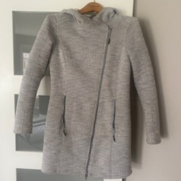 Women's Jacket (McInley brand from SportChek) - Picture 1 of 2